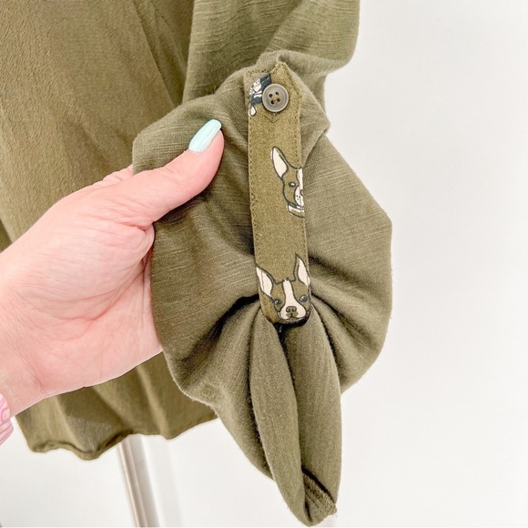 Porridge Anthropologie olive green blouse. Dog print inside - Picture 3 of 6